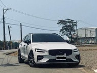 2022年式2021出廠 VW V60 B5 R-Design