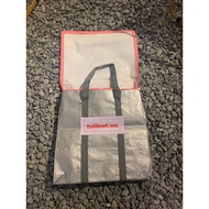 Silver canvas bag 48x48x48 (random color zipper)