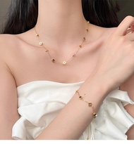 Titanium Steel Non-Fading Four-Leaf Clover Necklace Female High-End Geometric Small Square Flower Br