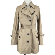 狀況極佳 ▲ BURBERRY BLUE LABEL 100% 棉質風衣，有襯裡，米色，尺寸 38，正品，女款。