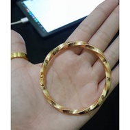 Threaded bracelet with hook, 15% light gold (2.7 GRAM)