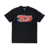 New Era เสื้อยืดแขนสั้นรุ่น Chicago Bulls NBA Flame Black Short Sleeve T-Shirt