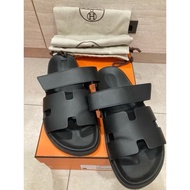 愛馬仕Hermes男版二舅涼鞋 拖鞋chypre 皮革 黑色 尺寸40.5二手商品