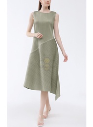 ☸ 6139 Average Size Summer Airy Loose Pleated Sleeveless Womens Mid-Length Folded Irregular Dress