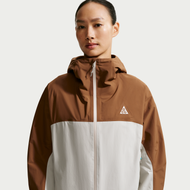 Nike ACG "Morpho" Storm-FIT ADV 2.5L 女子防風防水外套