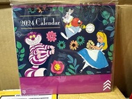 日本 大創 2024年 迪士尼 愛麗絲夢遊仙境 愛麗絲 柴郡貓 妙妙貓 行事曆 桌曆 月曆 年曆