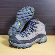 Merrell Gore-Tex Vibram 37 Hiking Shoes