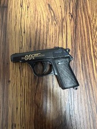  順豐包郵 007 明日帝國 絕版 電影 火機 擺設  1998年