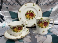 Royal Albert Old Country Roses Holiday 4件set