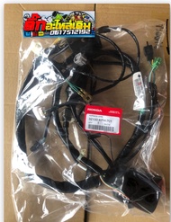 สายไฟเมนเวฟ125iบังลม ปี2005รุ่นท่อเงาเรือนไมล์ส้ม รุ่นนี้ไม่มีเซนเซอร์ที่ฝาสูบแท้ศูนย์ใส่ได้ทั้งเท้า