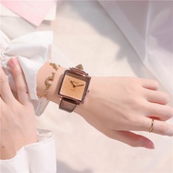 "Oriental Aesthetic" 2024 Tea-Colored Vintage Watch for Women | Premium Minimalist Design | High-End