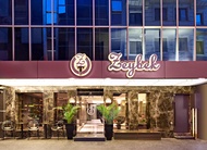 เดอะ นิว โฮเต็ล เซย์เบก (The New Hotel Zeybek)