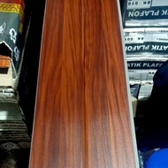 plafon pvc motif kayu minimalis 