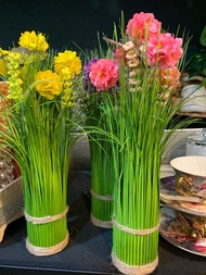 3 x ARTIFICIAL GRASS WITH FLOWER AND BUTTERFLY! Pls let us know the Color that you’re keen on . ( yellow, pink or purple)