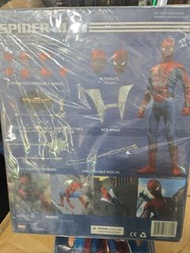 Mezco Marvel Spider-Man: Homecoming 1/12 Figure