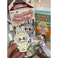 Labubu V1 standing Green Ori Popmart 100%