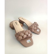 Qib Hello Hells Slip On Sandals For Girls Centipede/viral Products