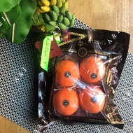 (ชุดของขวัญ 4 ก้อน) สบู่ส้มมาดามเฮง สูตรต้นตำรับ วิตามิน C ก้อนใหญ่ 120 กรัม