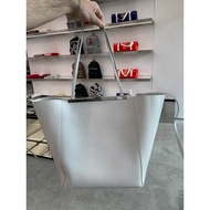 old Celine clasp tote bag 收藏家品味人士