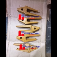 KOMATSU PC200-7 PC200-8 BUCKET NAIL ADAPTOR