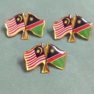 Badges Flag Malaysia and Namibia Flag with butterfly pin collar pin  Lencana Benderakan Bendera Mala