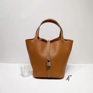 Hermes Picotin 22