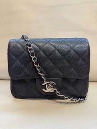 Chanel香奈兒 13開 黑銀荔枝紋牛皮方胖子 17cm