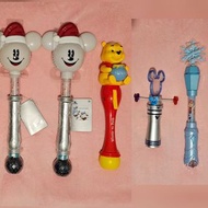 香港迪士尼樂園聖誕米奇星黛露小熊維尼泡泡機Hong Kong Disney mickey stellalou Winnie the pooh bubbles machine魔雪奇緣發光發聲棒米奇發光棒