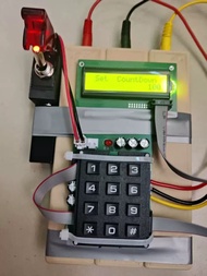 CSGO C4 Bomb Model with Bottom Detonator, movie prop decoration. With countdown timer, CS:go counter