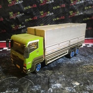 Mainan Miniatur Truk Tronton Hino 500 Lohan