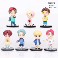 YF BTS 7 pcs Set Hiasan Kek Miniatur / Set Patung 7Gaya BTS BTS Figure Hiasan Kek Hiasan Anak Patung
