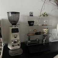 จักรวาลของความงาม Acrylic Makeup Storage Rack Desktop Vanity Shelf Skincare Organizer Lipstick Perfu