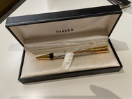 Parker pen duofold Pearl and black ballpoint pen 1995