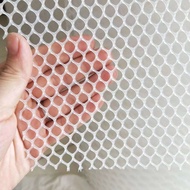 Garden Netting Plastic Chicken Wire Fence Mesh Hexagonal Fencing Wire For Gardening Poultry Fencing 