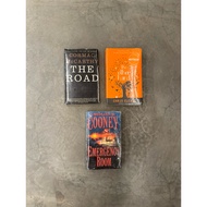 Preloved English Books B [Fiction]