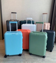 🧳實拍8色 Rimowa Essential Salas Air Cabin Suitcas 832 PC Hand Carry 旅行箱 / 行李箱 Size：21-26-30（常規版）31-33 （運動版 Trunk）