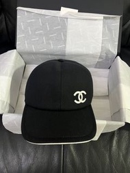 Chanel 黑色棒球帽