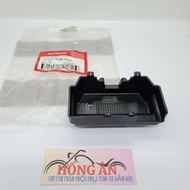 SONIC 150 SEAT LOCK LATCH COVER - 77237-K56-N00