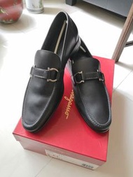 Salvatore Ferragamo 男裝皮鞋size 8，全新未著