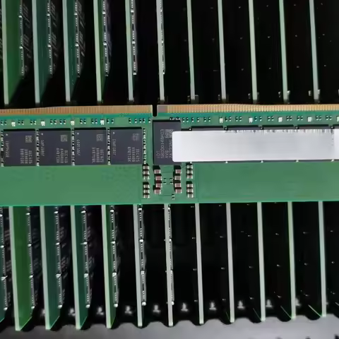 Compatible For Samsung 32GB 2Rx8 PC5-4800B DDR5 4800MHz Server RAM M321R4GA3BB6-CQKET