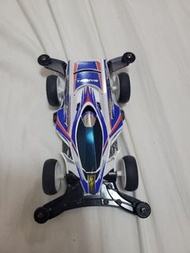 四驅車