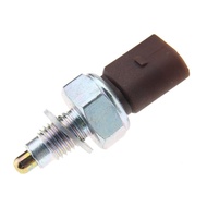 Micro Traders Reverse Light Switch 2T945415/02K945415D/02K945415C, Toggle, Gearbox Activated, Manual