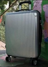 DDS - 經典款直條行李箱20吋（銀灰色磨砂款）#DDS