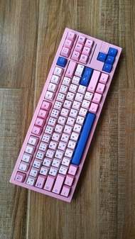 Mechanical Keyboard Commission Epomaker Galaxy80 + PBTFans Poco Clone + Akko Cream Yellow v3 Pro