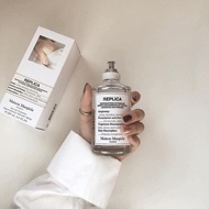 น้ำหอม By the Fireplace/Replica Jazz Club/Coffee Break/Replica Lazy Sunday for women and men 100ml น