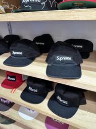 【日本購入】現貨 iShoes正品 Supreme 黑 白 老帽 帽子 棒球帽