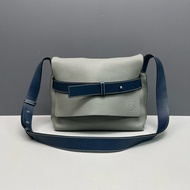Loewe羅意威 全皮拼色郵差包