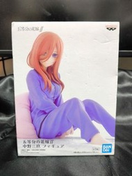 五等分的花嫁 中野三玖 睡衣 坐姿 杯麵壓 泡面坐 bandai namco Banpresto 眼鏡廠 日版figure 正版 長闊盒 標準盒 日本模型景品手辦 公仔 週邊