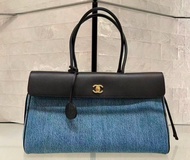 Chanel 26a medium shopping bag demin blue black 法棍袋中號 牛仔布拼黑色皮 購物袋 單肩包 手袋 east west tote bag  小號 26b 