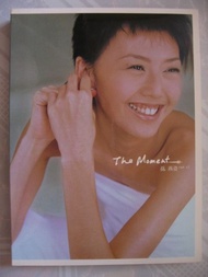 孫燕姿 - The Moment CD + DVD (3碟套裝) (附多頁歌詞畫冊本 及 小咭)